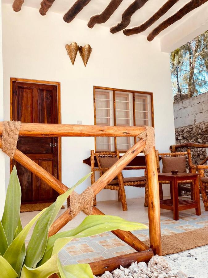 Helwas Zanzibar Beach Hotel Bwejuu Extérieur photo