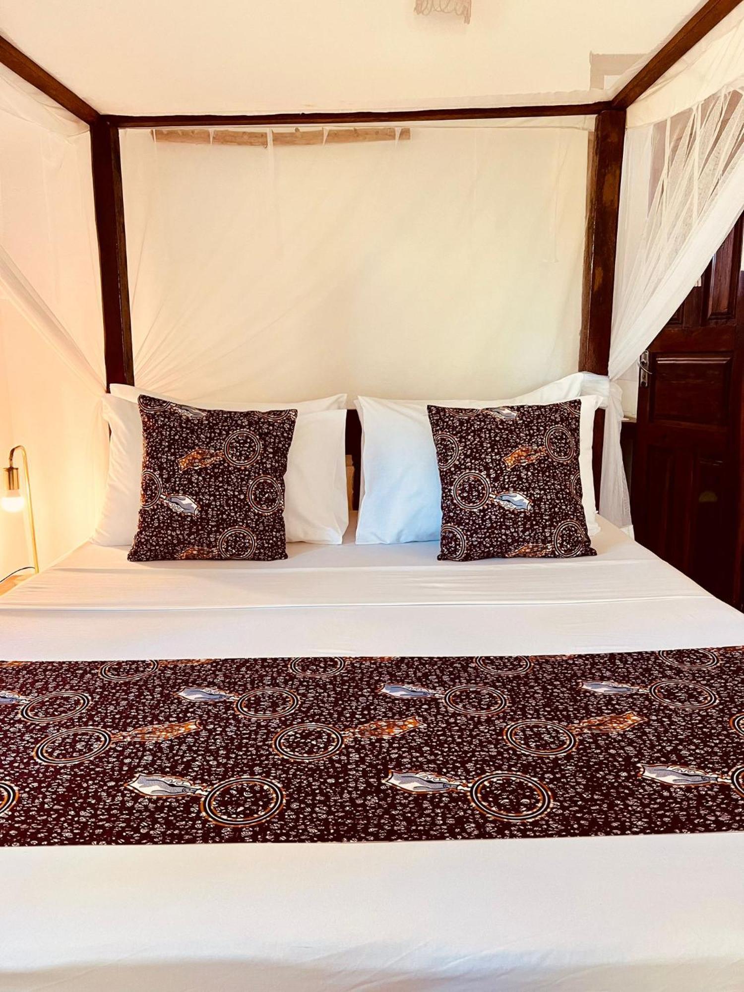 Helwas Zanzibar Beach Hotel Bwejuu Extérieur photo