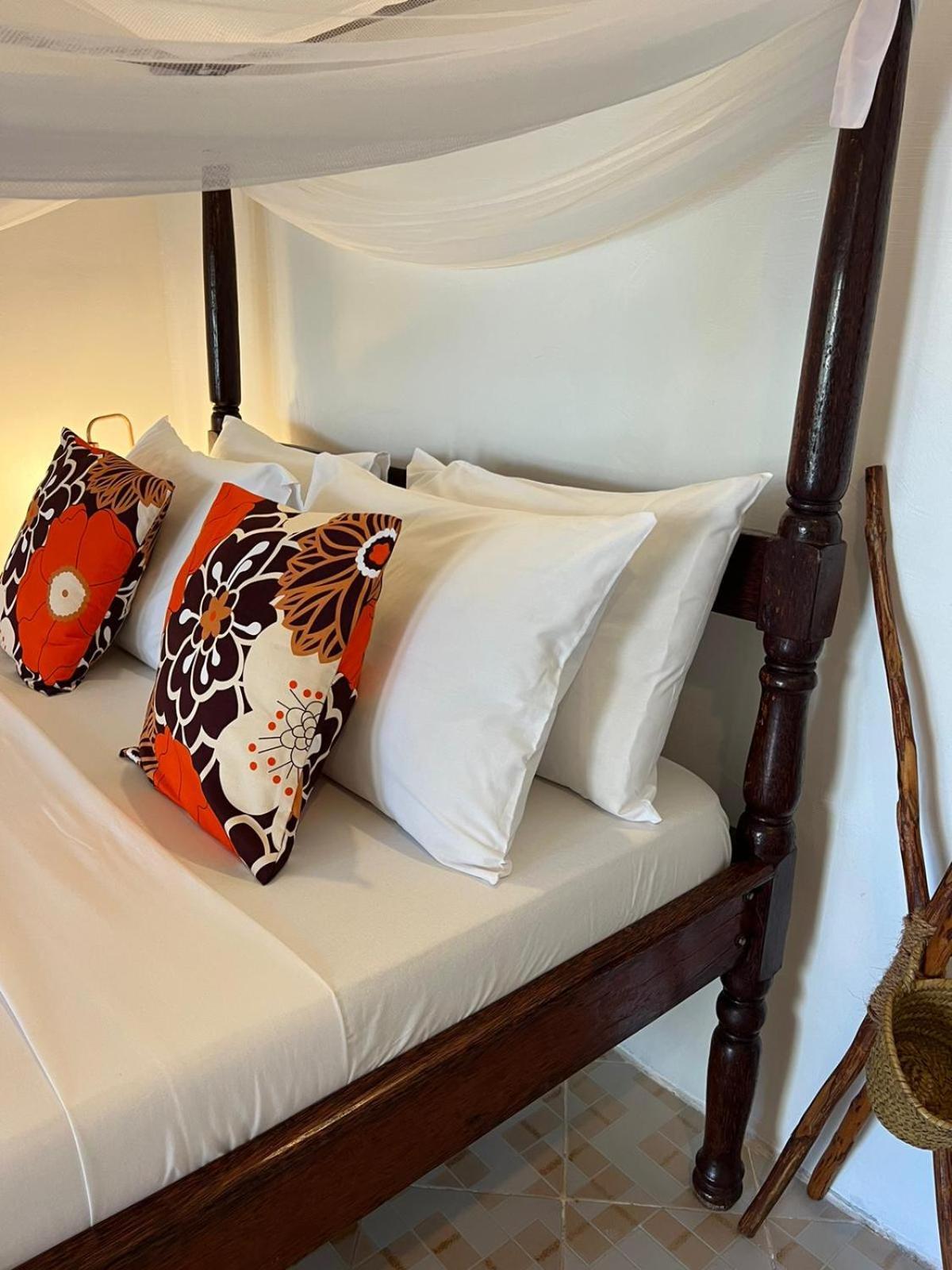 Helwas Zanzibar Beach Hotel Bwejuu Extérieur photo