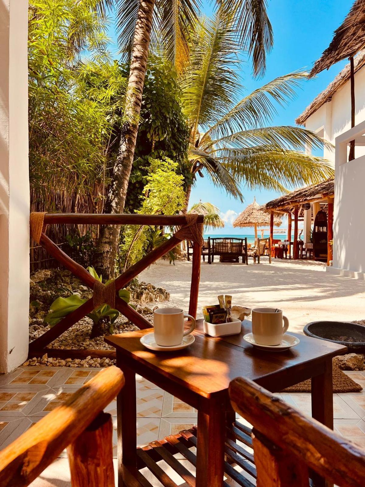 Helwas Zanzibar Beach Hotel Bwejuu Extérieur photo